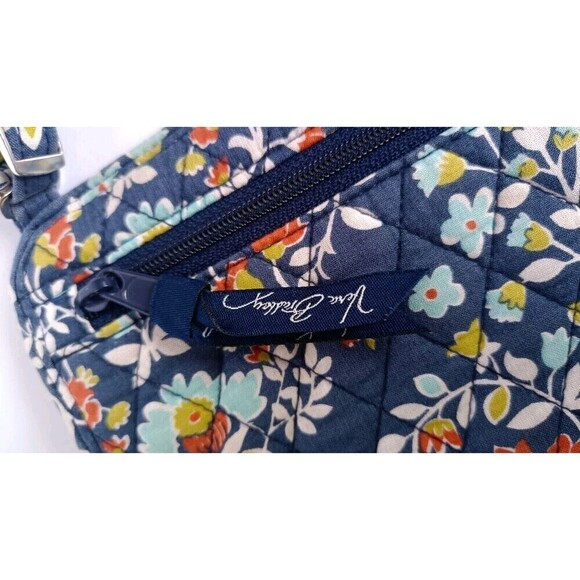 Vera Bradley All in One Crossbody Bag Purse  Chandelier Navy Blue Floral Print - Picture 6 of 7